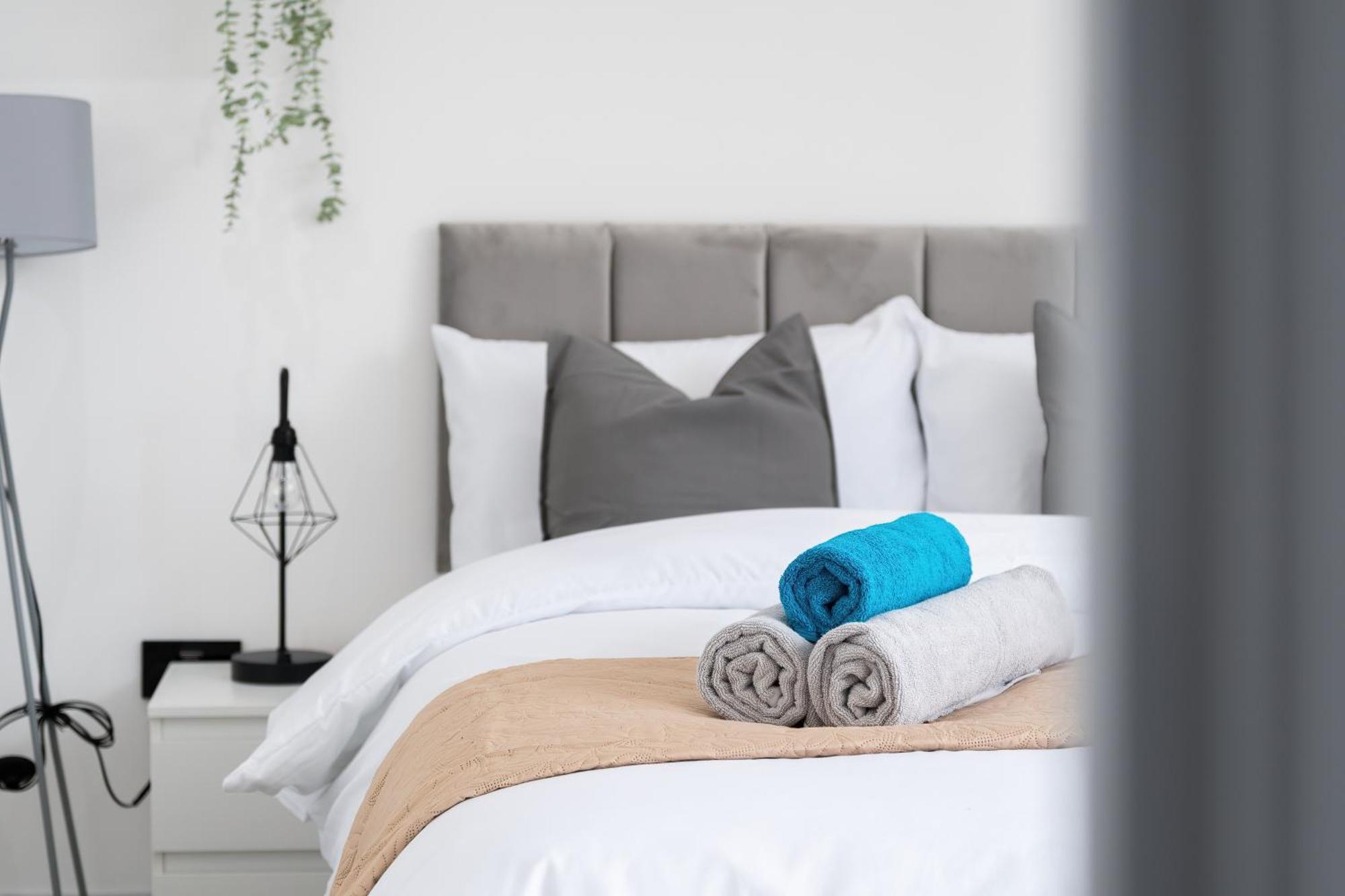 London Road Romford Block 아파트 외부 사진