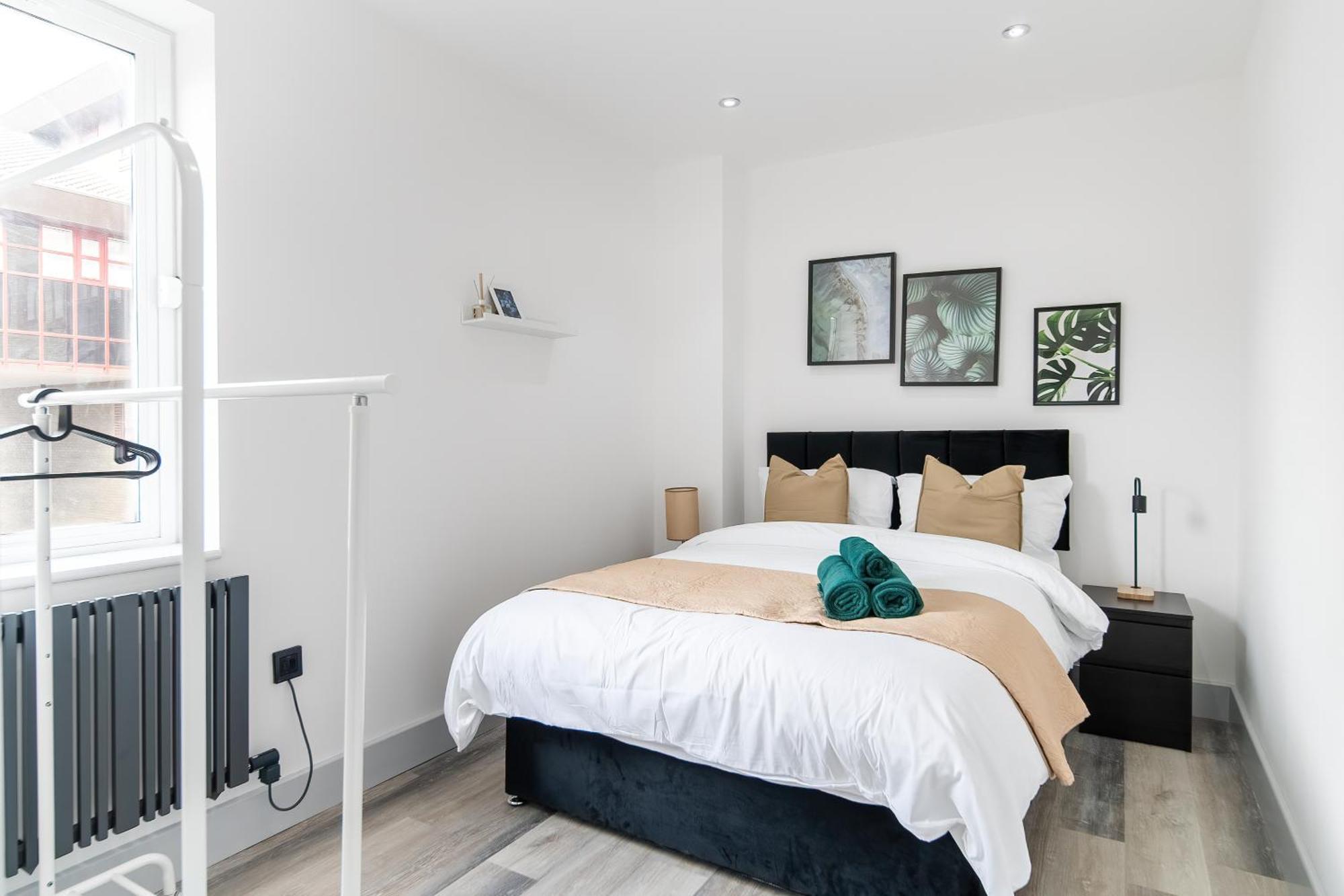 London Road Romford Block 아파트 외부 사진